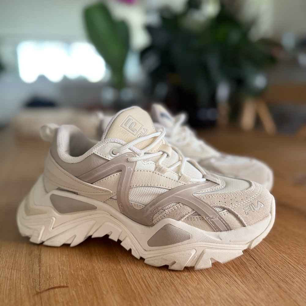 Fila Women's Beige Chunky Sneakers